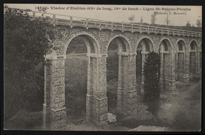 Carte postale ancienne Etables-sur-Mer - Viaduc d'Etables à Binic-Étables-sur-Mer