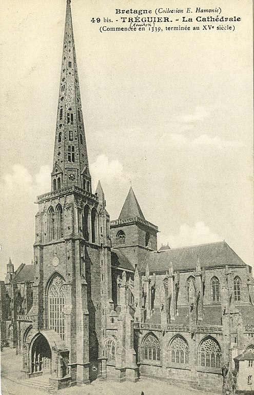 Carte postale ancienne Tréguier - Cathédrale à Tréguier