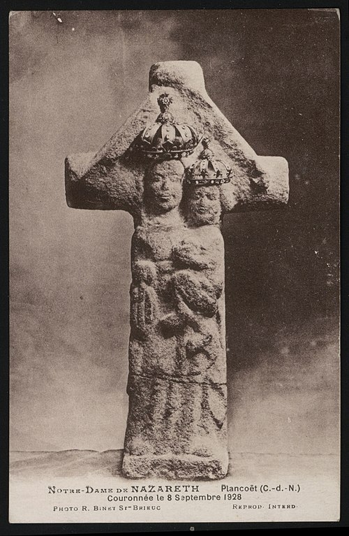 Carte postale ancienne Plancoët - Notre-Dame de Nazareth à Plancoët