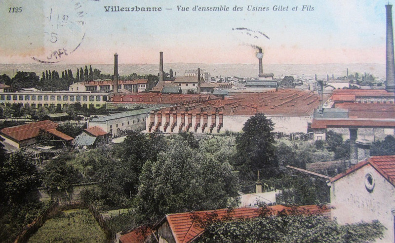 Carte postale ancienne Etablissements Gillet à La Perralière