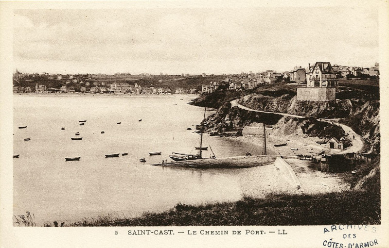 Carte postale ancienne Saint-Cast - Chemin de port à Saint-Cast-le-Guildo