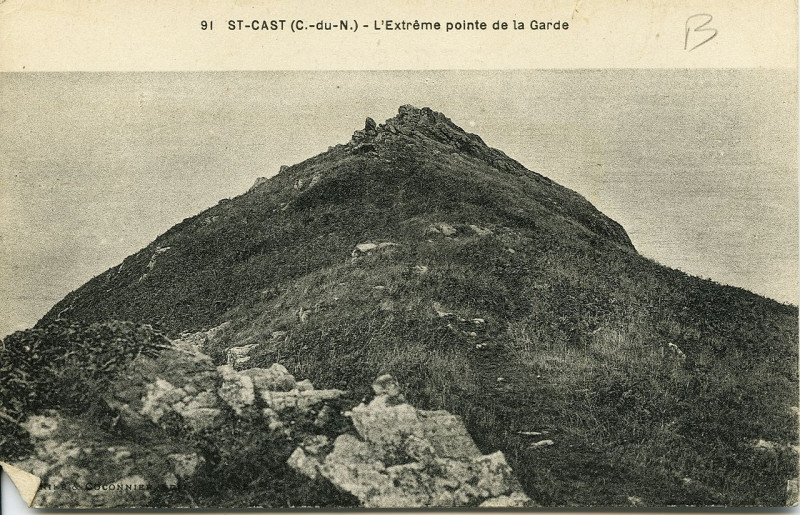 Carte postale ancienne Saint-Cast - Extrême pointe de La Garde à Saint-Cast-le-Guildo