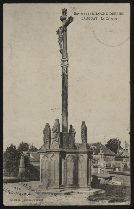 Carte postale ancienne Langoat - Calvaire à Langoat
