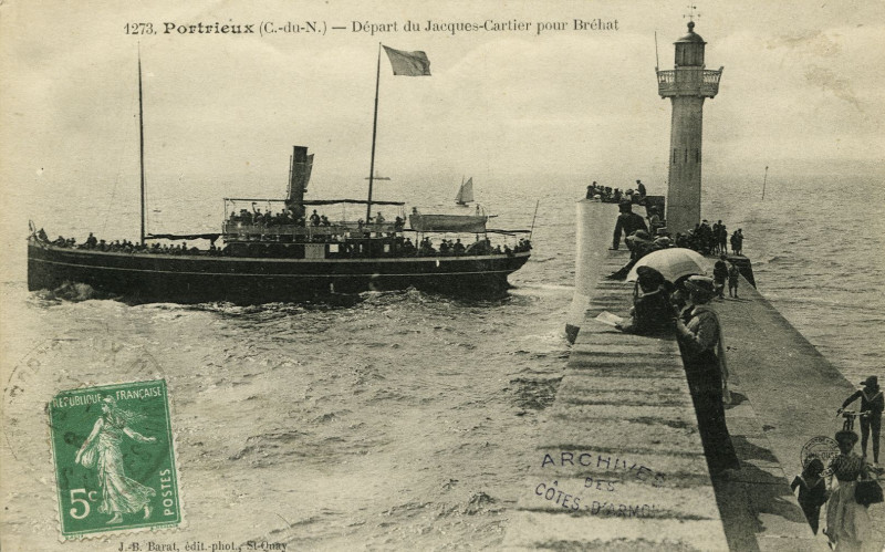 Carte postale ancienne Saint-Quay-Portrieux - Départ du Jacques Cartier pour Bréhat à Saint-Quay-Portrieux