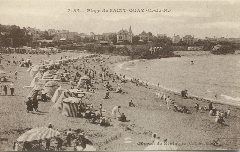 Carte postale ancienne Saint-Quay-Portrieux - Plage à Saint-Quay-Portrieux