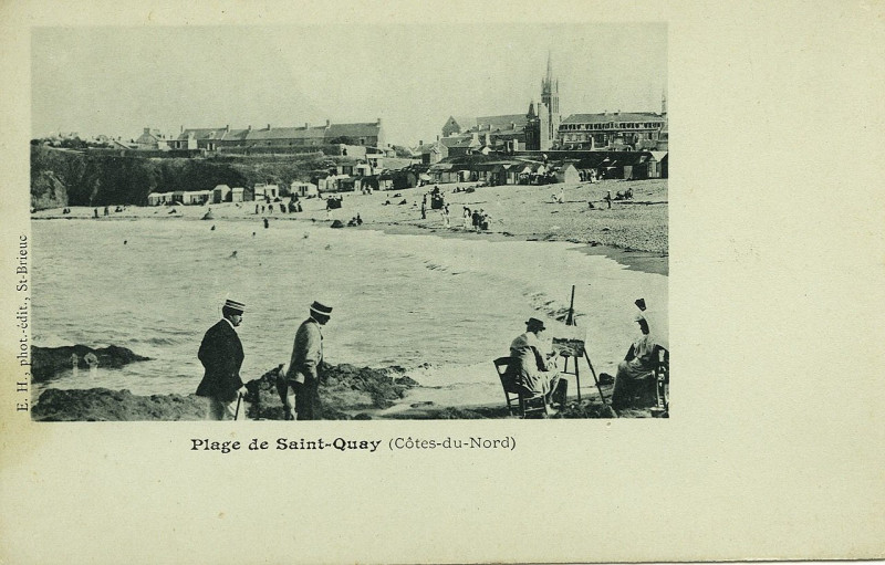 Carte postale ancienne Saint-Quay-Portrieux - Plage à Saint-Quay-Portrieux