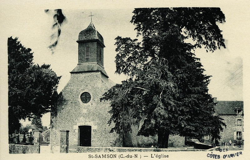 Carte postale ancienne Saint-Samson-sur-Rance - Eglise à Saint-Samson-sur-Rance