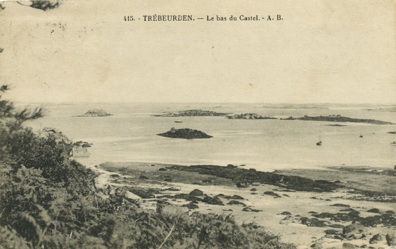 Carte postale ancienne Trébeurden - Bas du Castel à Trébeurden