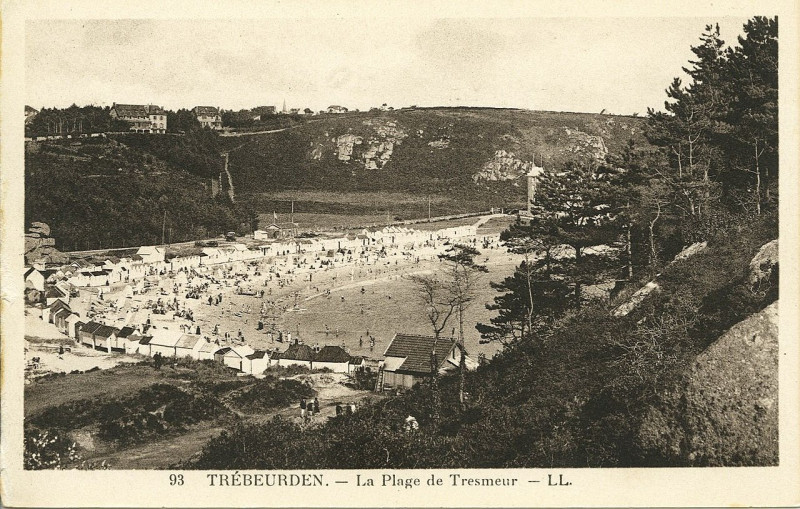 Carte postale ancienne Trébeurden - Plage de Tresmeur à Trébeurden