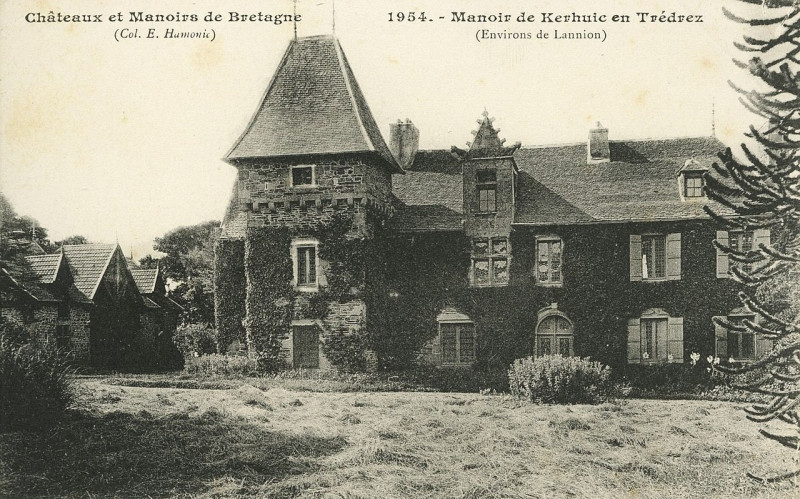 Carte postale ancienne Trédrez-Locquémeau - Manoir de Kerhuic à Trédrez-Locquémeau