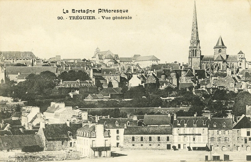 Carte postale ancienne Tréguier - Vue générale à Tréguier