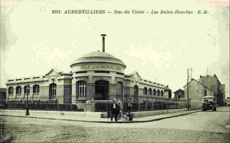 Carte postale ancienne Aubervilliers.Bains-Douches