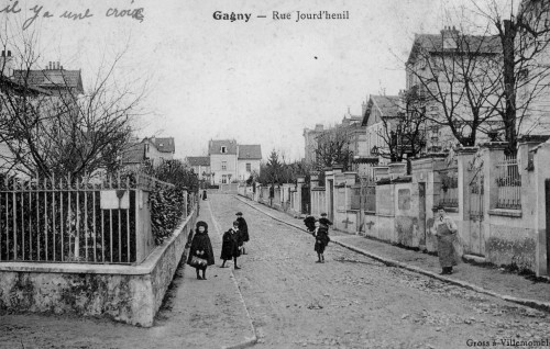 Carte postale ancienne Gagny.Rue Jourd'henil