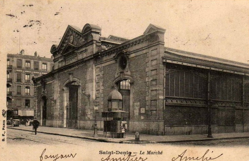 Carte postale ancienne Saint-Denis.Marche