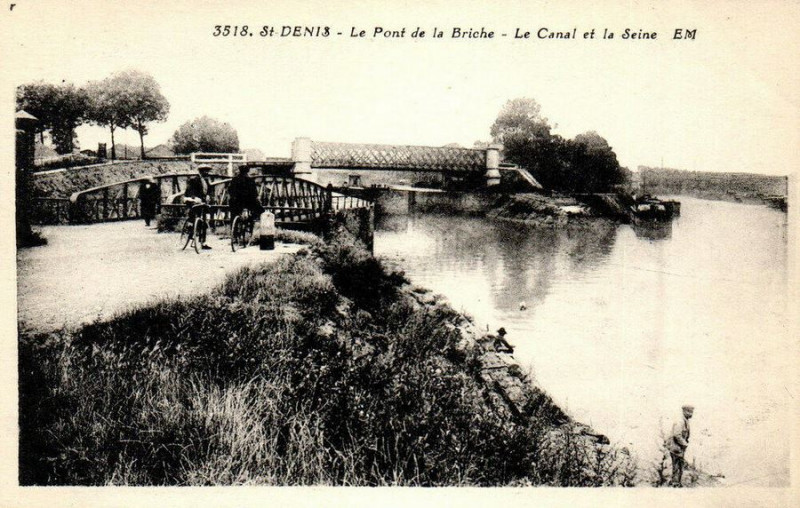 Carte postale ancienne Saint-Denis.Pont de la Briche
