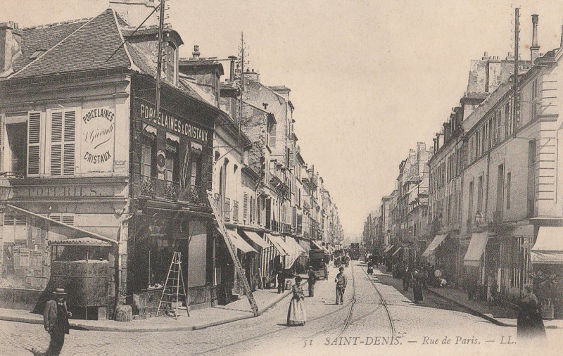 Carte postale ancienne Saint-Denis.Rue de Paris