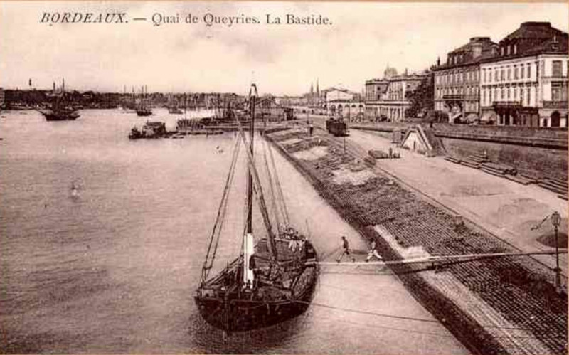 Carte postale ancienne Bordeaux-Bastide - quai de queyries à Bordeaux