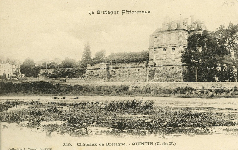 Carte postale ancienne Quintin - Château à Quintin