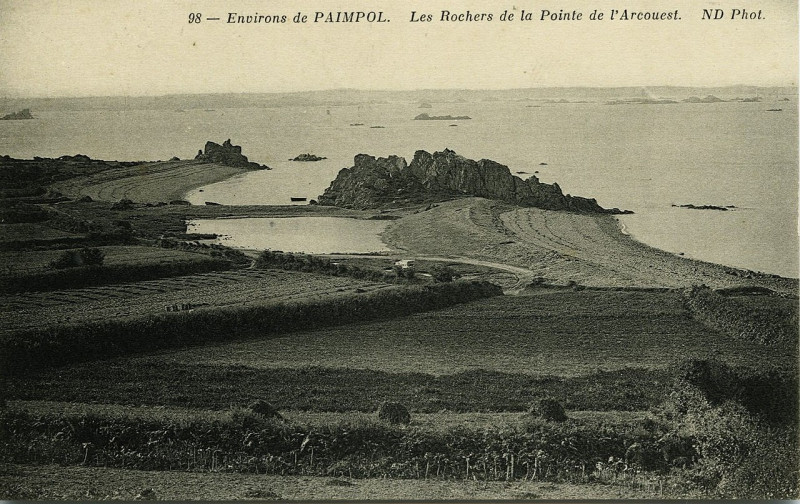 Carte postale ancienne Ploubazlanec - Parc et château de Kersa à Ploubazlanec