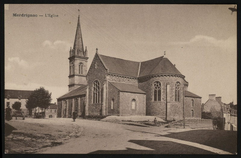 Carte postale ancienne L'Eglise à Merdrignac
