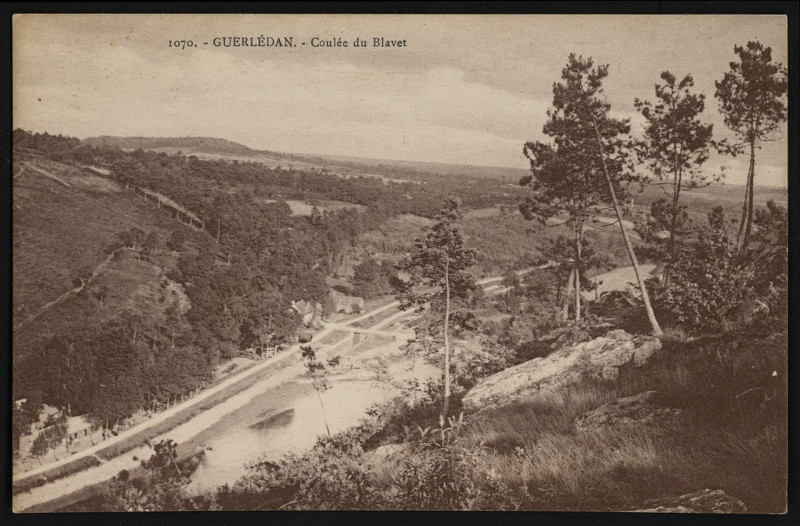 Carte postale ancienne Mûr-de-Bretagne - Coulée du Blavet à Guerlédan