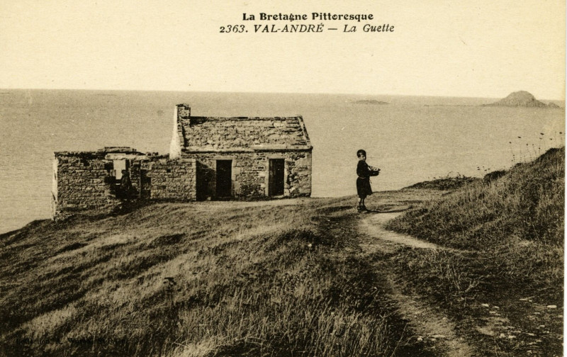 Carte postale ancienne Pléneuf-Val-André - La Guette à Pléneuf-Val-André