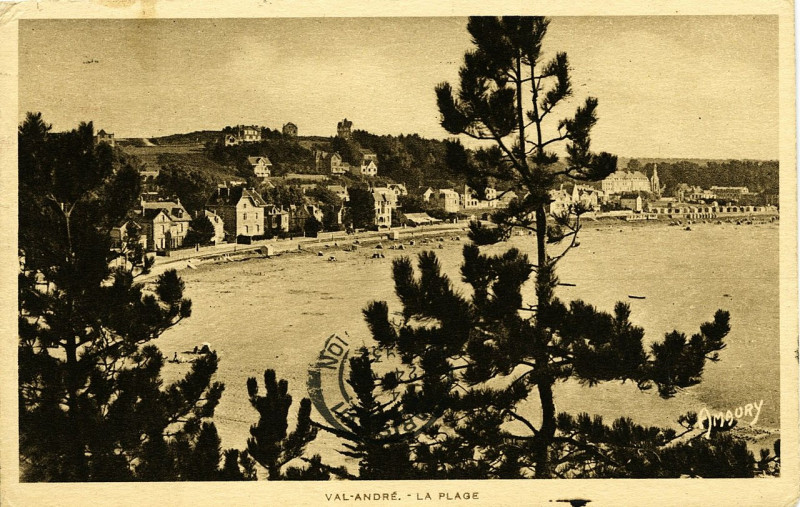 Carte postale ancienne Pléneuf-Val-André - Plage du Val-André à Pléneuf-Val-André