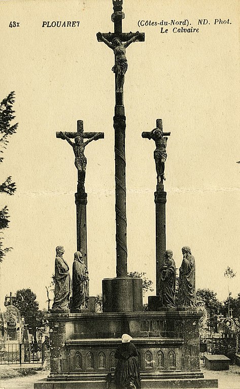 Carte postale ancienne Plouaret - Statue de Luzel barde breton à Plouaret