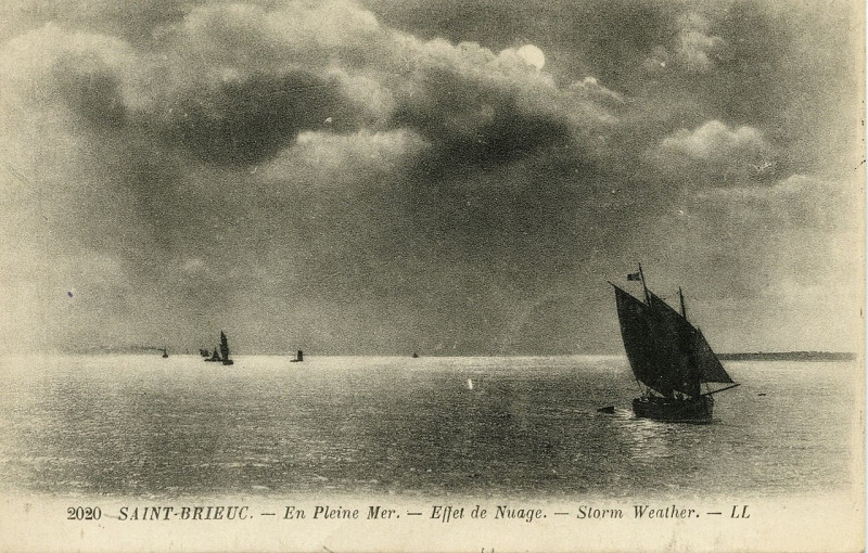 Carte postale ancienne Plérin - Bateaux de pêche à Plérin