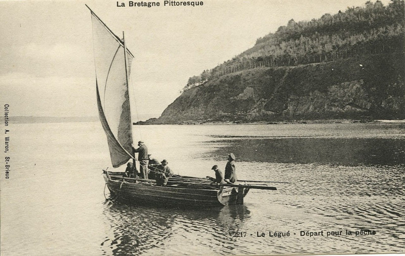 Carte postale ancienne Plérin - Coucher de soleil à Plérin