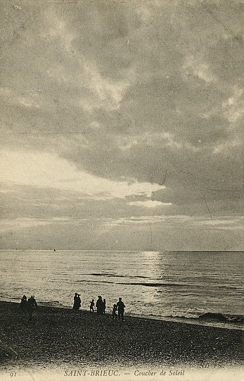 Carte postale ancienne Plérin - Entrée du port du Légué à Plérin