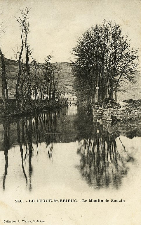 Carte postale ancienne Plérin - Moulin de Souzin à Plérin