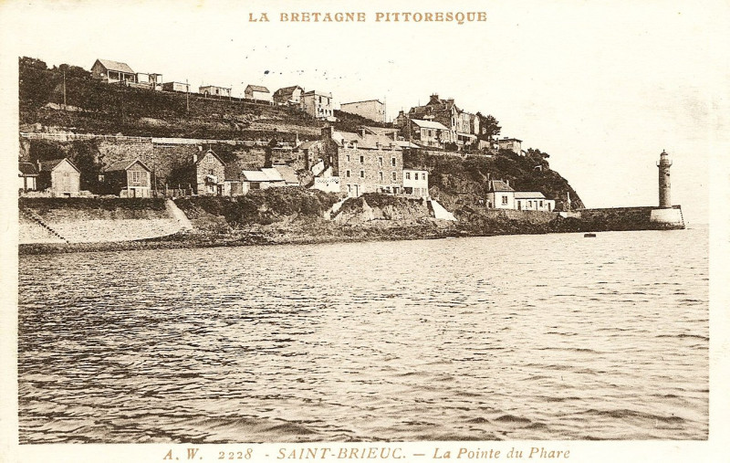 Carte postale ancienne Plérin - Pointe du Phare à Plérin