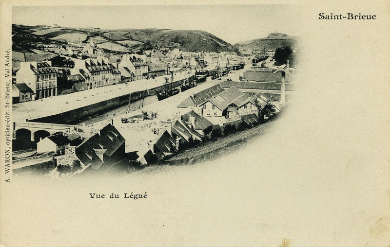 Carte postale ancienne Plérin - Vue du Légué à Plérin