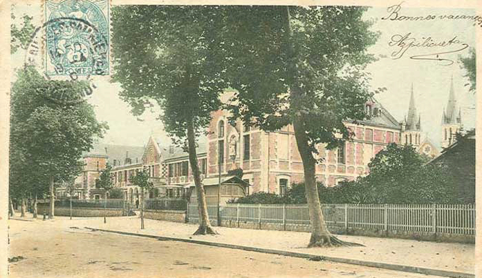 Carte postale ancienne Ecole Saint-Elme