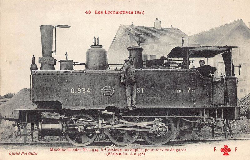 Carte postale ancienne Ff-Cccc 43 - Les Locomotives (Est) - Machine-Tender No 0.934