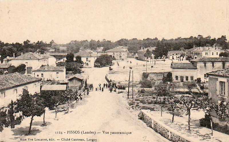 Carte postale ancienne Pissos (Landes) - vue générale 2