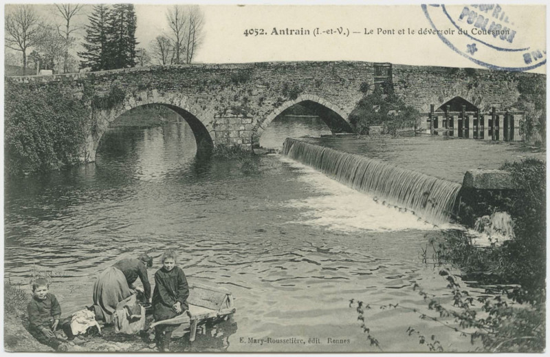 Carte postale ancienne 4052. Antrain(I.-et-V.). Le pont et le déversoir du Couesnon.