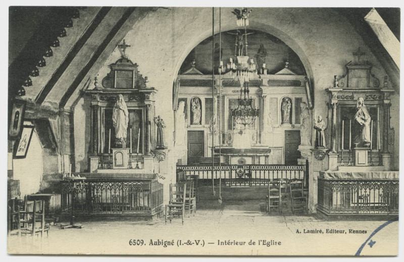 Carte postale ancienne 6509. Aubigné (I.-et-V.). Intérieur de l'église.