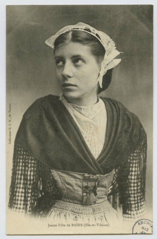 Carte postale ancienne Jeune fille de Bains (I.-et-V.).