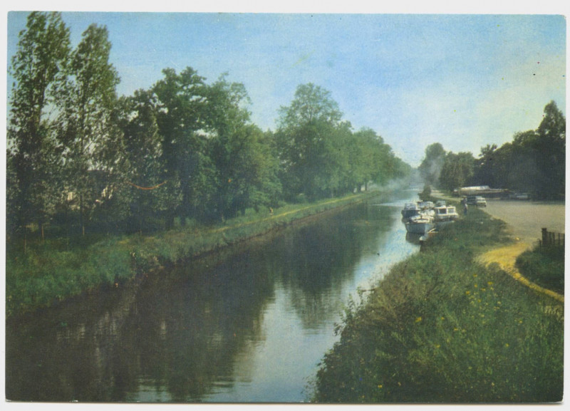 Carte postale ancienne Le canal d'Ille et Rance. Le port. 35830. Betton