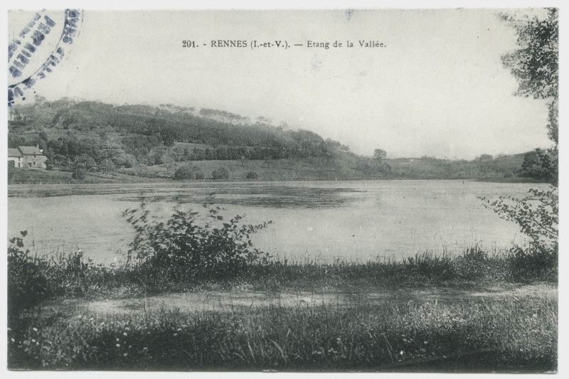 Carte postale ancienne 201. Rennes (I.-et-V.). Etang de la vallée