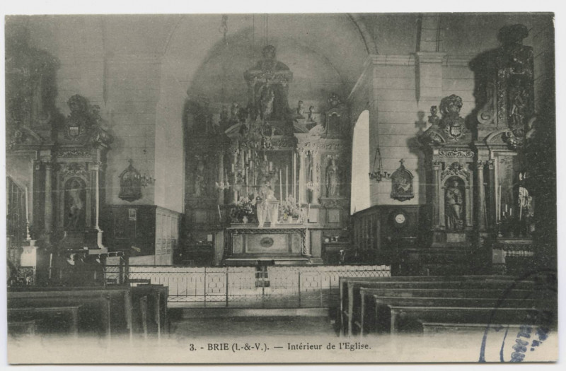 Carte postale ancienne 3 - Brie (I.&V.) - Intérieur de l'église.