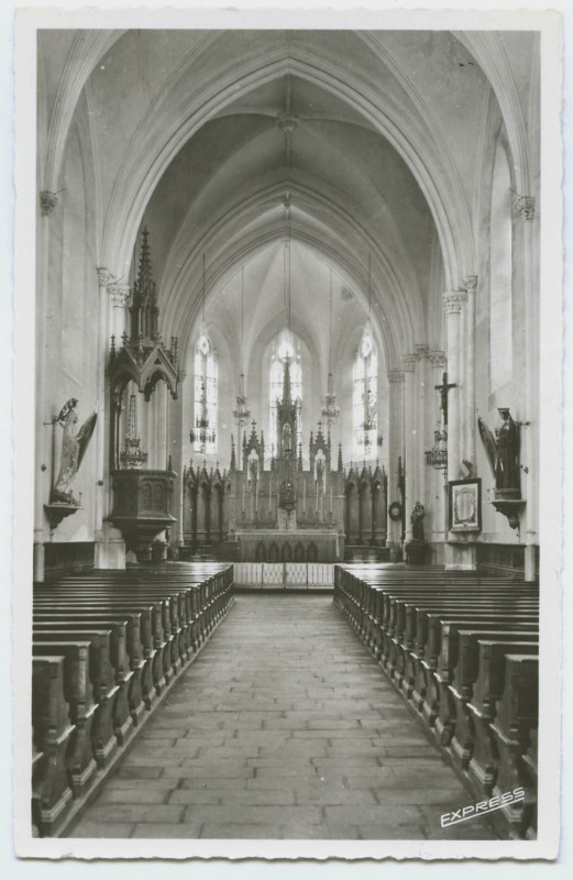 Carte postale ancienne Brielles (I.-et-V.) 1 - Intérieur de l'église