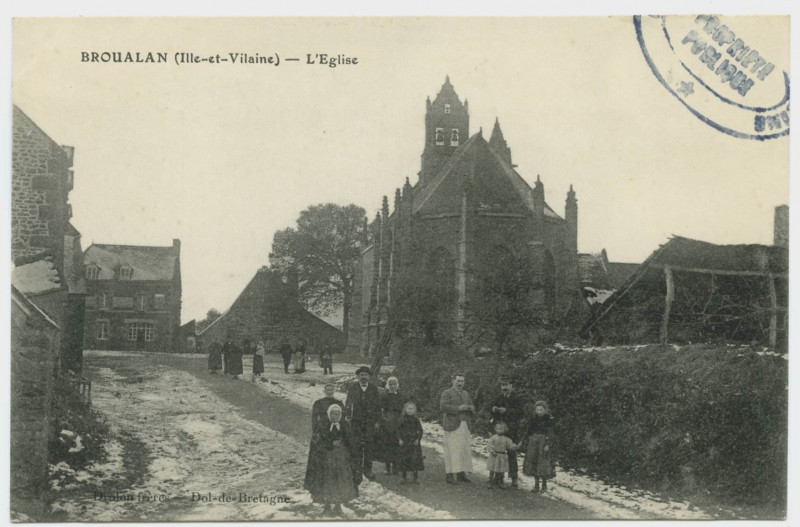 Carte postale ancienne Broualan (Ille-et-Vilaine) - L'église