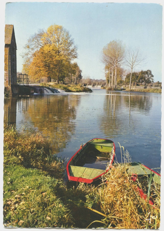 Carte postale ancienne Environs de Rennes (35) Mx 8302 - Pont-Réan - Moulin et écluse de Boël