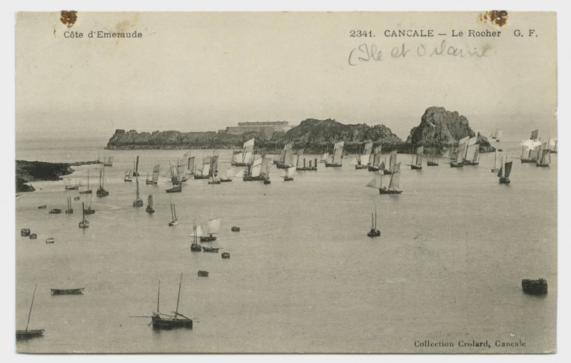 Carte postale ancienne 2341. Cancale - Le Rocher G.F