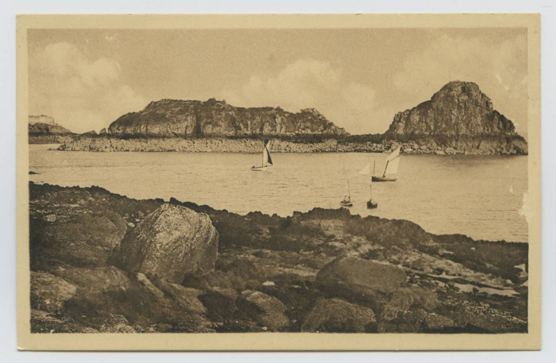 Carte postale ancienne Cancale  - Le Rocher de Cancale.