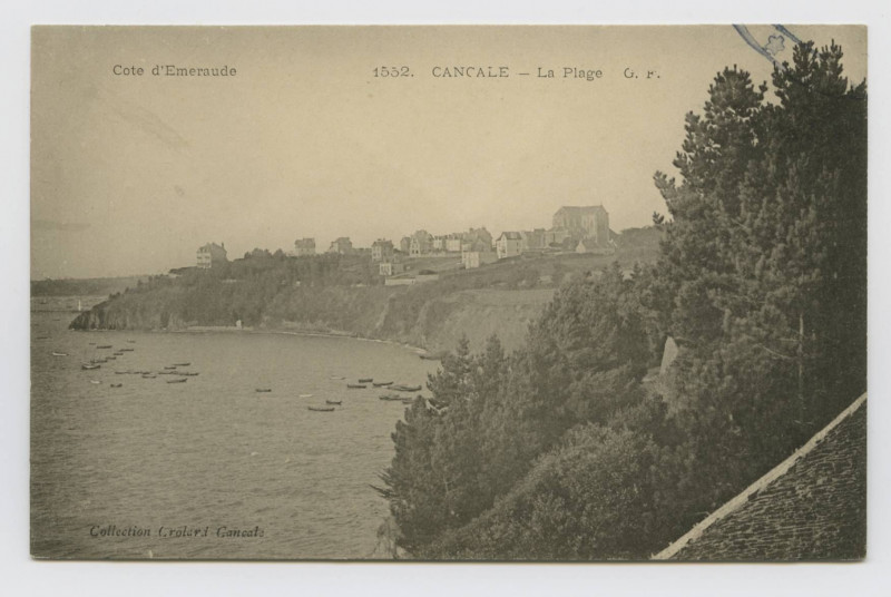 Carte postale ancienne 1552. Cancale - La plage G.F