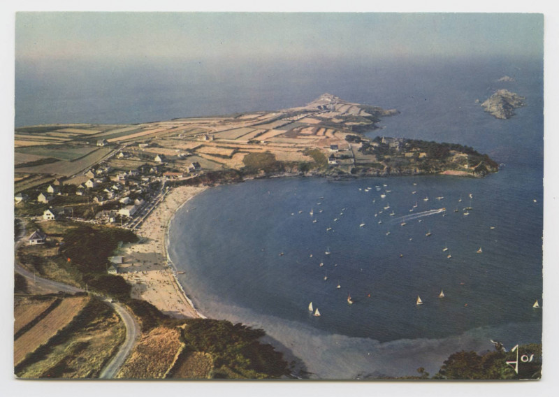 Carte postale ancienne Cancale (I.-et-V.) Mx A 1354 - Pointe du Grouin - L'île des Landes et plage de Port-Mer